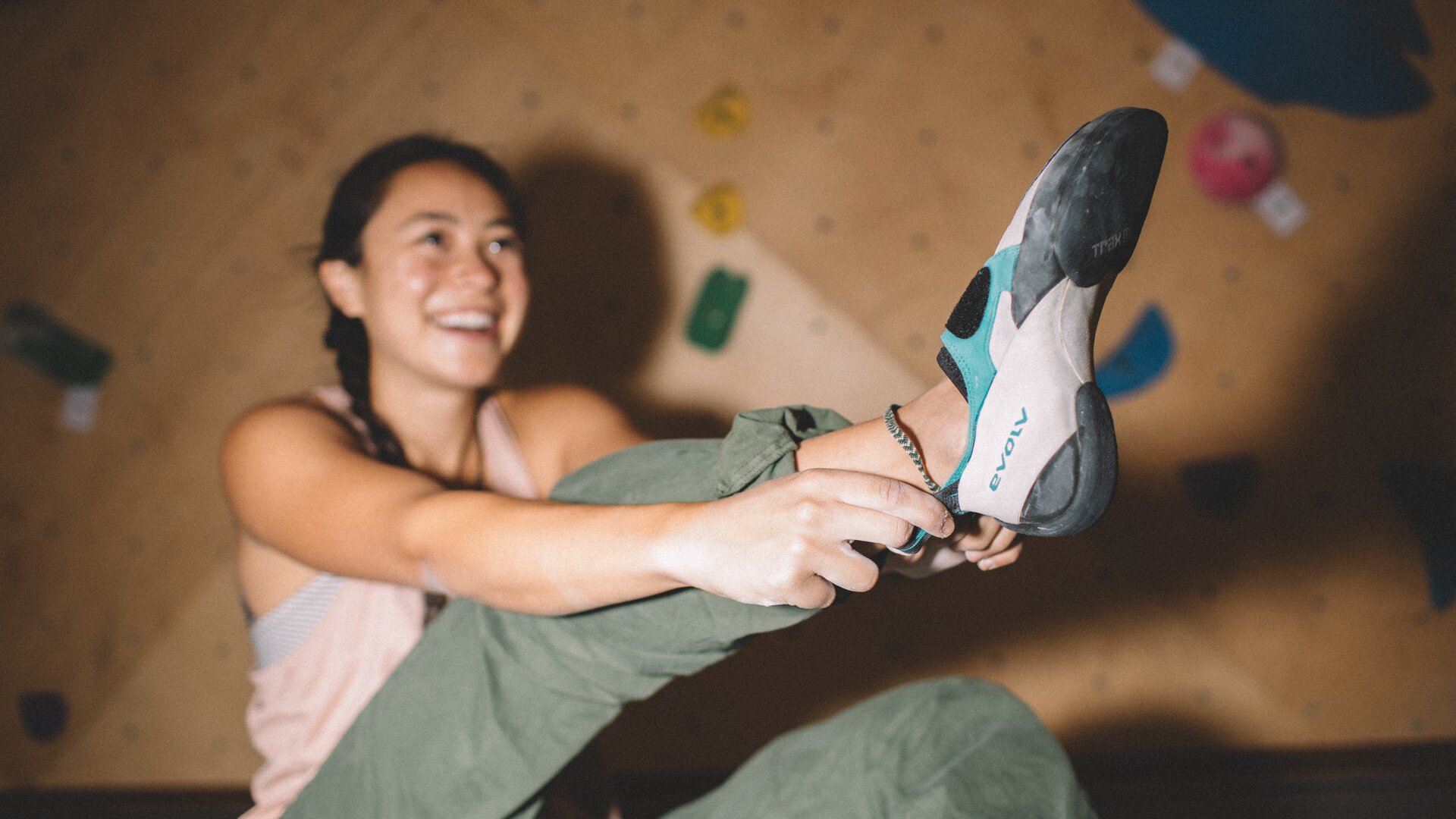 Evolv deals climbing shoes